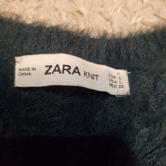 Zara Green Vegan Fur Cardigan Heart Jewel Buttons - Picture 3 of 8